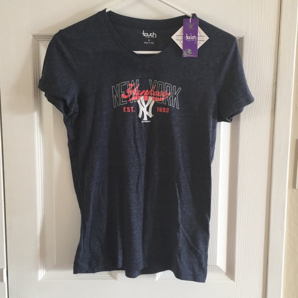 NY Yankee T shirt size S