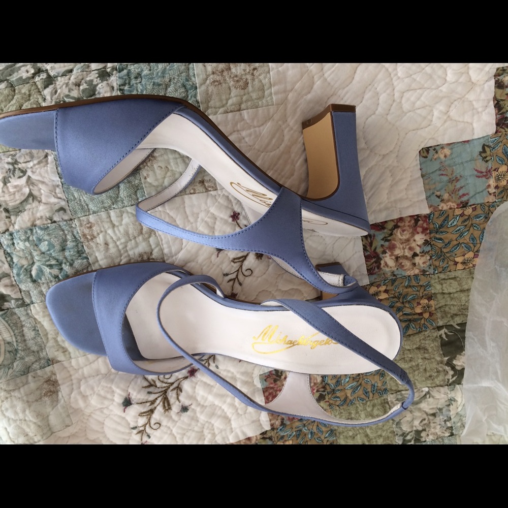 Dress shoes