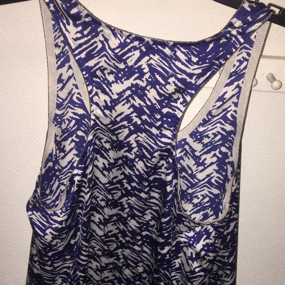 Tank - Picture 2 of 2