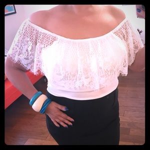 Final price White senorita off the shoulder top