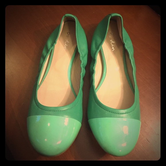 Boden Shoes - NWOT Boden Colorblock Leather Ballet Flats