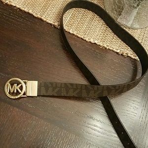 Michael kors belt