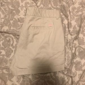 Vineyard Vines shorts