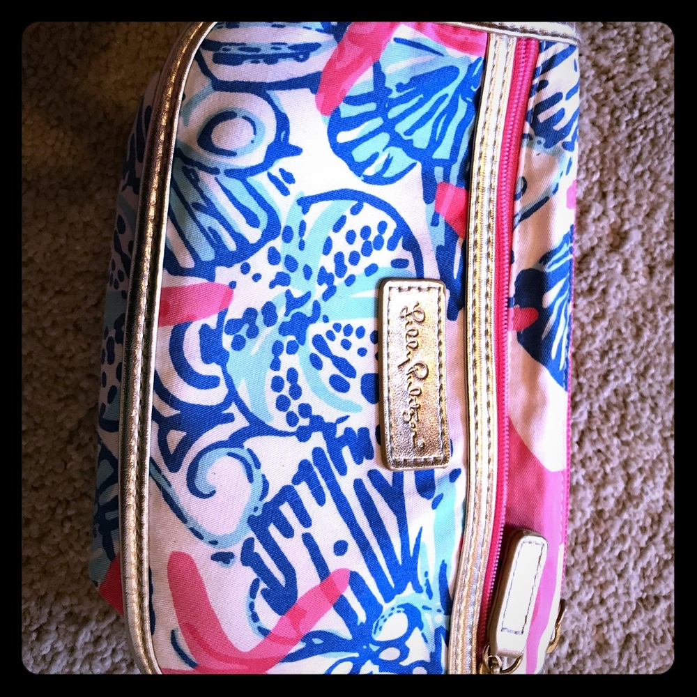 Lilly Pulitzer She Sells Shells Make up bag