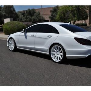 Meet your Posher, Maurice