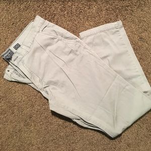 Men's chinos