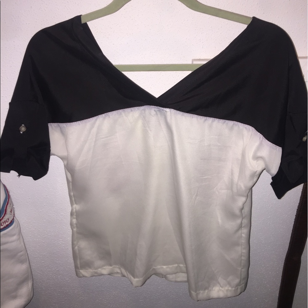 Top - Picture 2 of 2