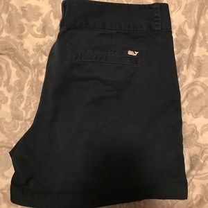 Vineyard Vines shorts