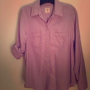 Gap Gently worn-fitted boyfriend button down shirt