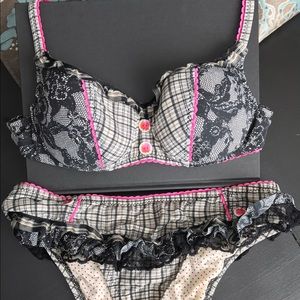 Betsy Johnson plaid ruffle pink & black bikini