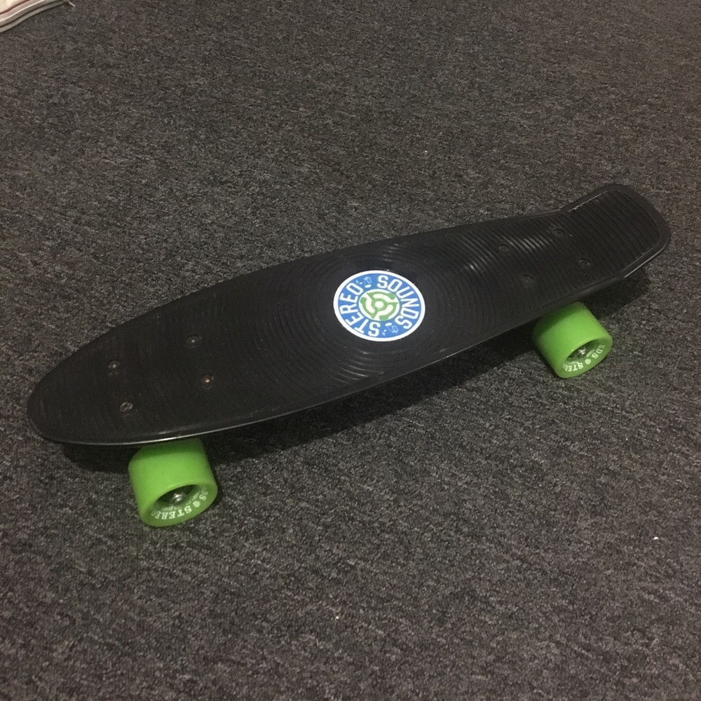 Stereo Vinyl Cruiser