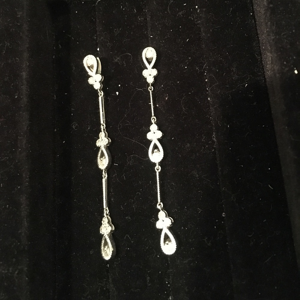 Diamond hanging earrings