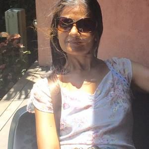 Meet your Posher, Dina