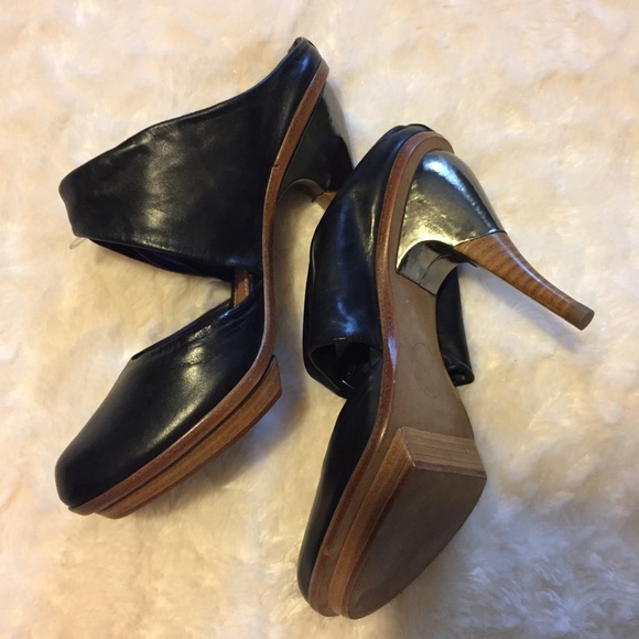 NEW Anthropologie Leifsdottir Leather Mules - Picture 3 of 5