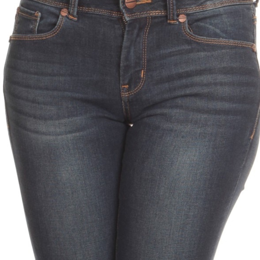 RESTOCKED Kylie Flared Jeans - Picture 5 of 5