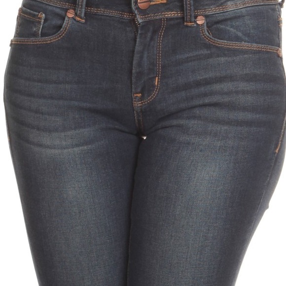 RESTOCKED Kylie Flared Jeans - Picture 5 of 5