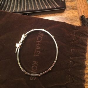 Michael Kors Buckle bracelet