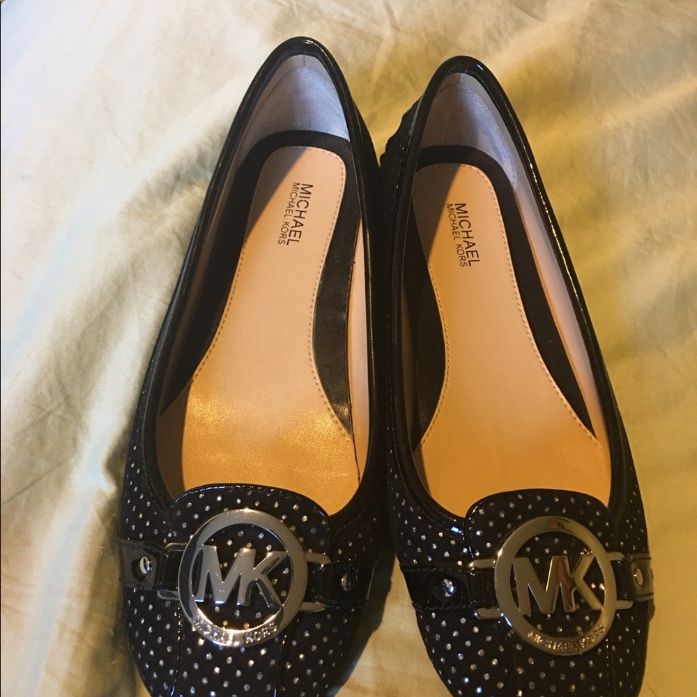 Michael kors shoes size 7