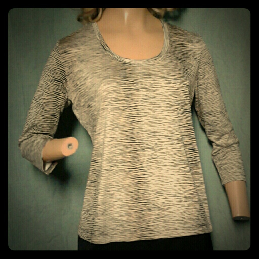 Chico's 3/4 Sleeve Animal Print Slinky Top