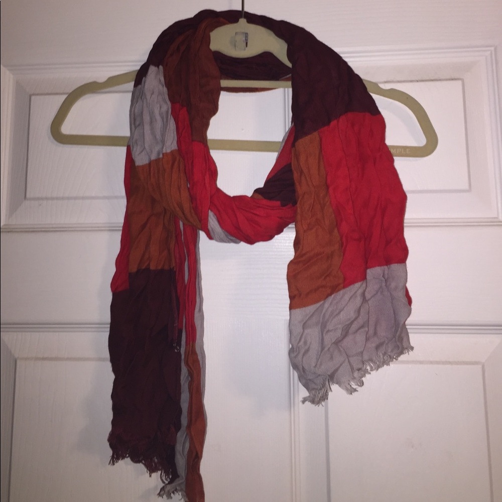 Loft Scarf