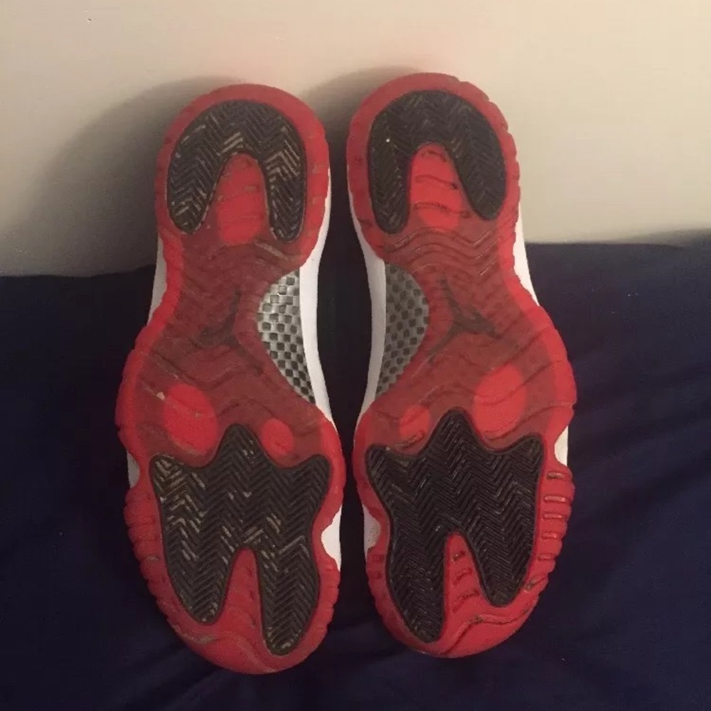 Bred 11 size 10.5