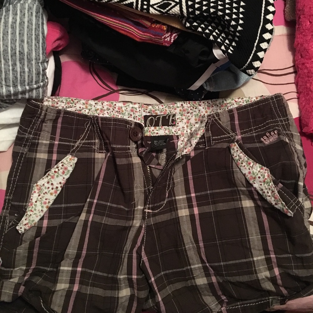 SHORTS