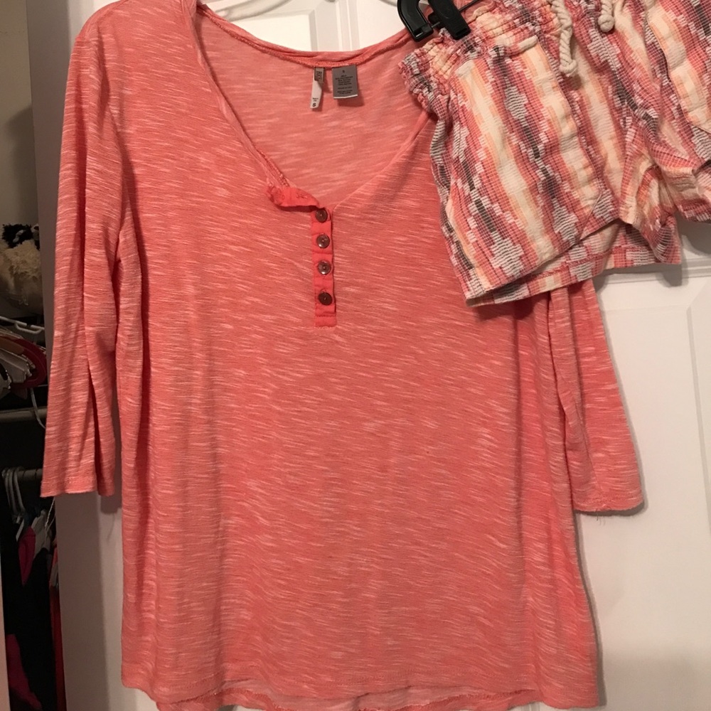 Selling this as an outfit