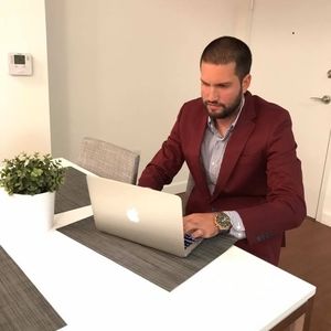 Meet your Posher, Leonardo