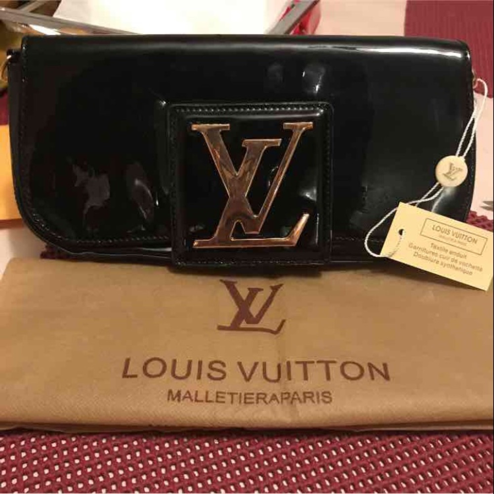 Fashion Clutch
