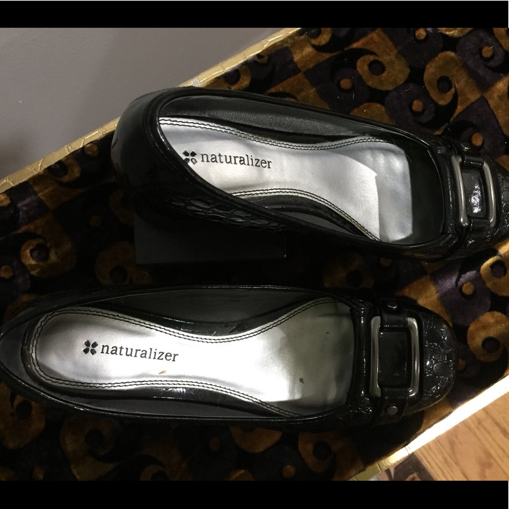 Black Patent Leather Naturalizer Block Heels