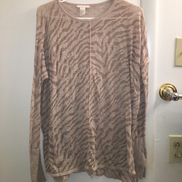 H&M Long Sleeve See-Through Sweater - Picture 1 of 3