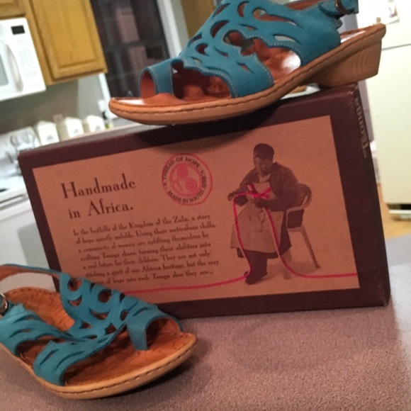 South African woman hand stitched - Picture 1 of 3