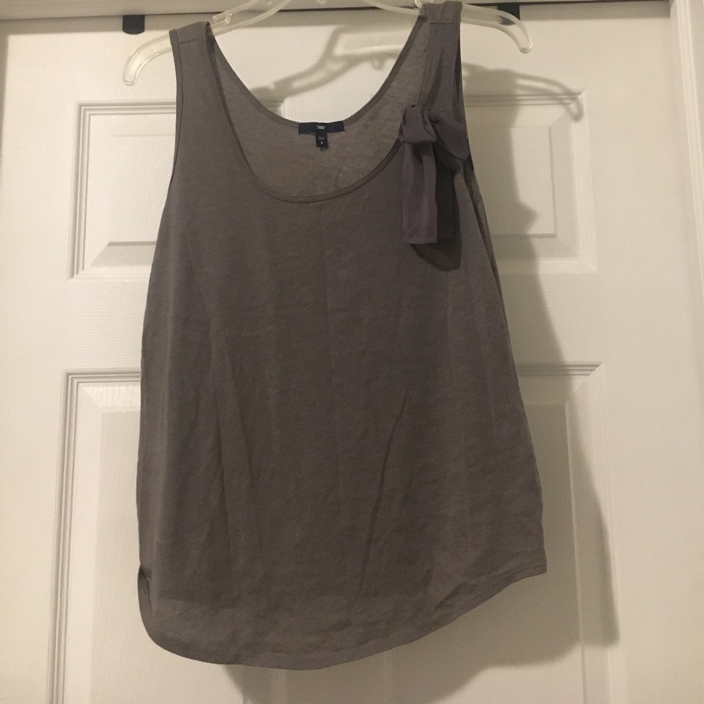 Gap tank top