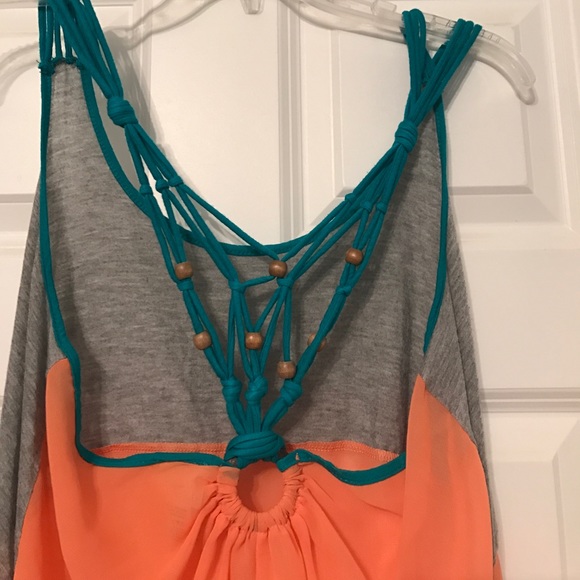 Tank top - Picture 2 of 2