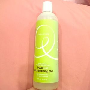 DevaCurl ultra defining gel