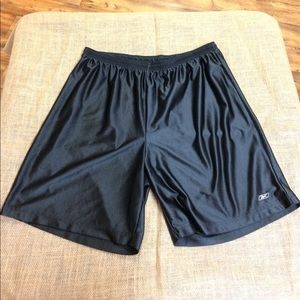 Reebok RBK Size XL Men's black running shorts