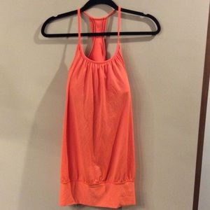 Lululemon tank with built in bra