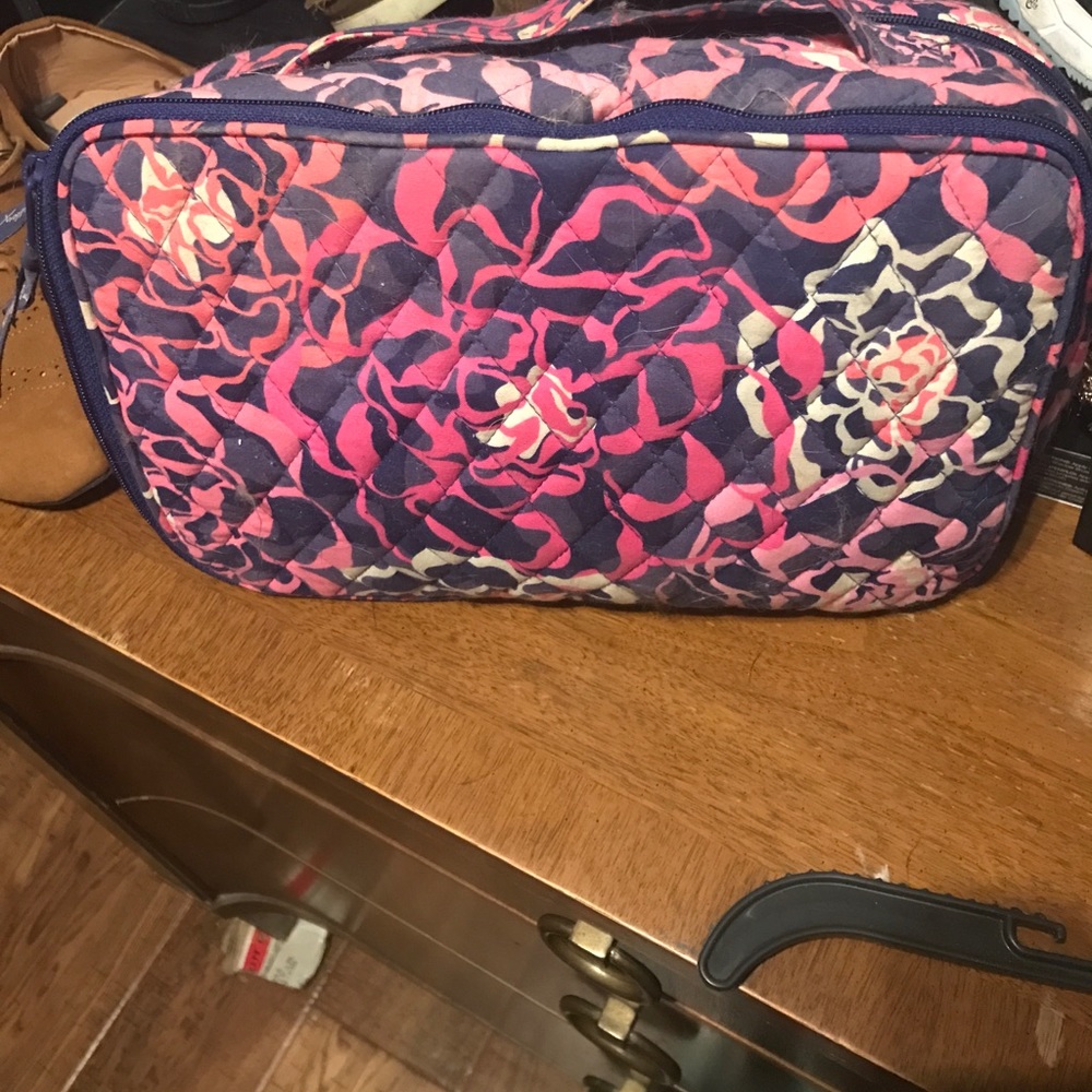 Vera Bradley makeup bag !