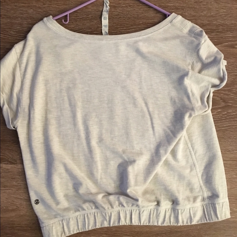 Lululemon - Picture 3 of 4