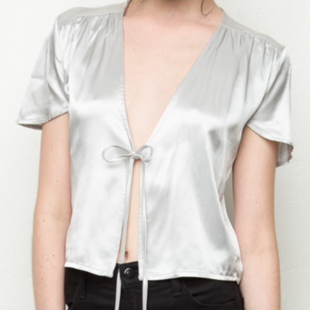 NWT Brandy Melville Silk Leesa