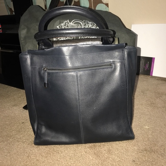 Vince Camuto black brown and beige hand bag - Picture 2 of 4