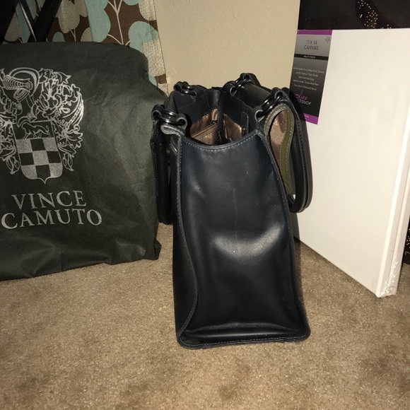 Vince Camuto black brown and beige hand bag - Picture 4 of 4