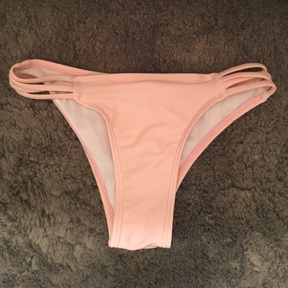 Peach Bikini Bottoms - Picture 1 of 1