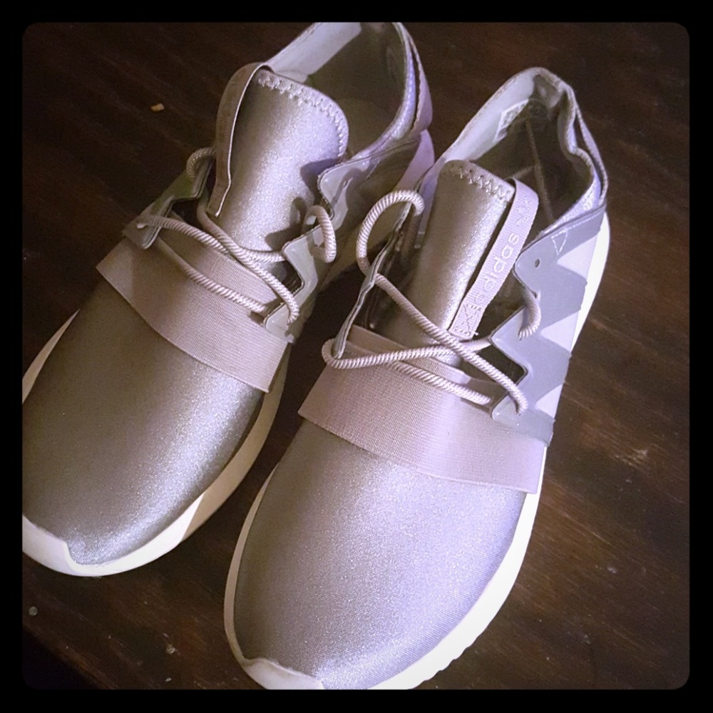Adidas tubular