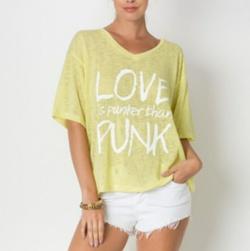 💥CLEARANCE💥Love is Punker than Punk Graphic Tee