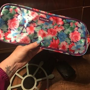 Bag for a hair curler or straighter or makeup !