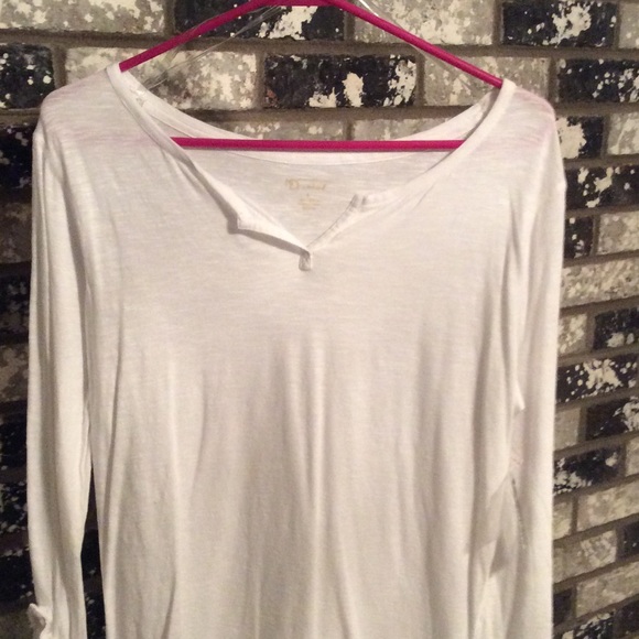New Directions Tops - NWT white long sleeve tee
