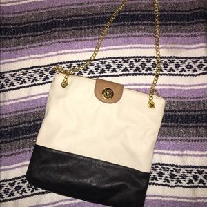 Mud pie, side bag/satchel.