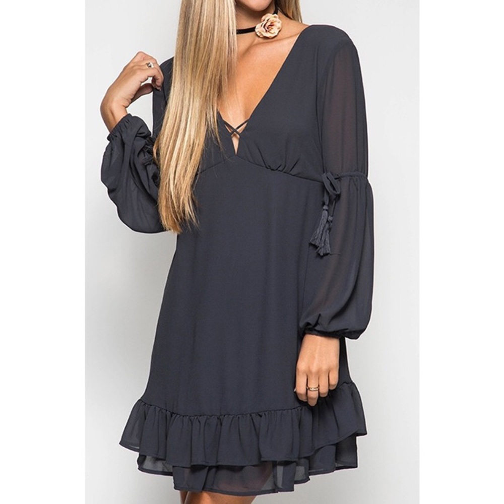 💕 Tassel Sleeve Dress