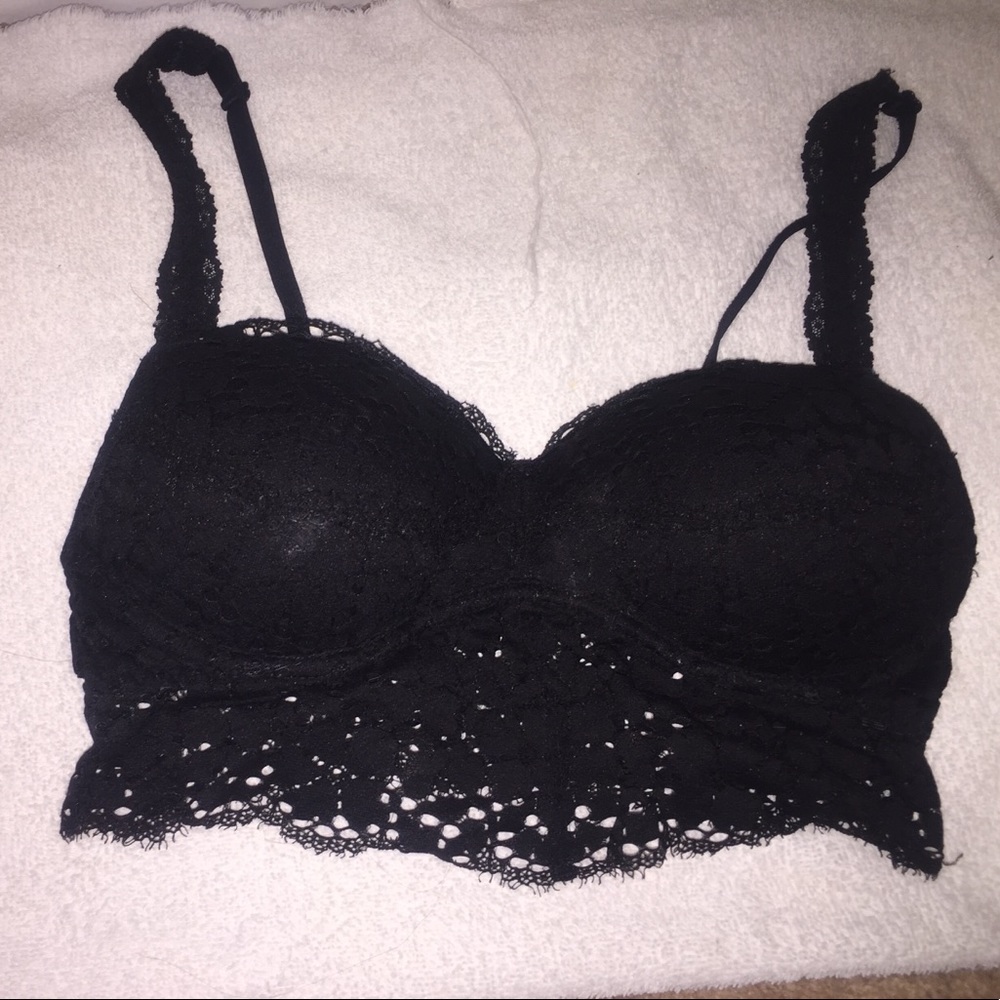 Small VS pink bra